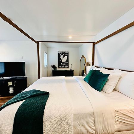 Bespoke Inn Флагстаф Екстериор снимка