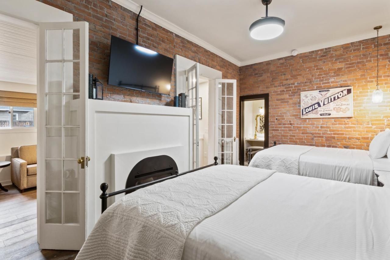 Bespoke Inn Флагстаф Екстериор снимка